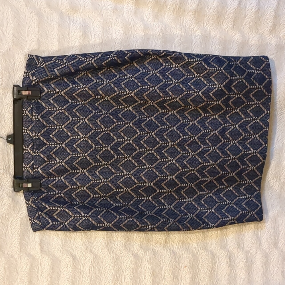 THE LIMITED Blue Diamond cut out Knee length Straight SKIRT Sz 12🔹️ 🔷️